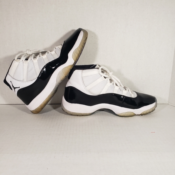 Men's Jordan 11 Retro Concord - Picture 3 of 8